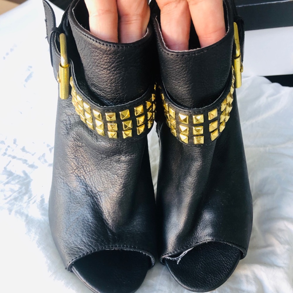 DV by dolce vita heels